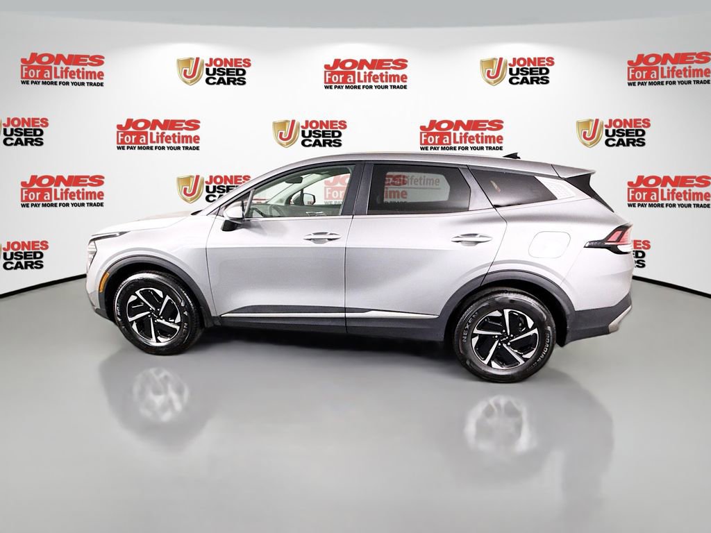 Used 2024 Kia Sportage LX image 13