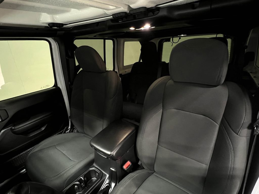 Used 2021 Jeep Wrangler Unlimited Sport image 14