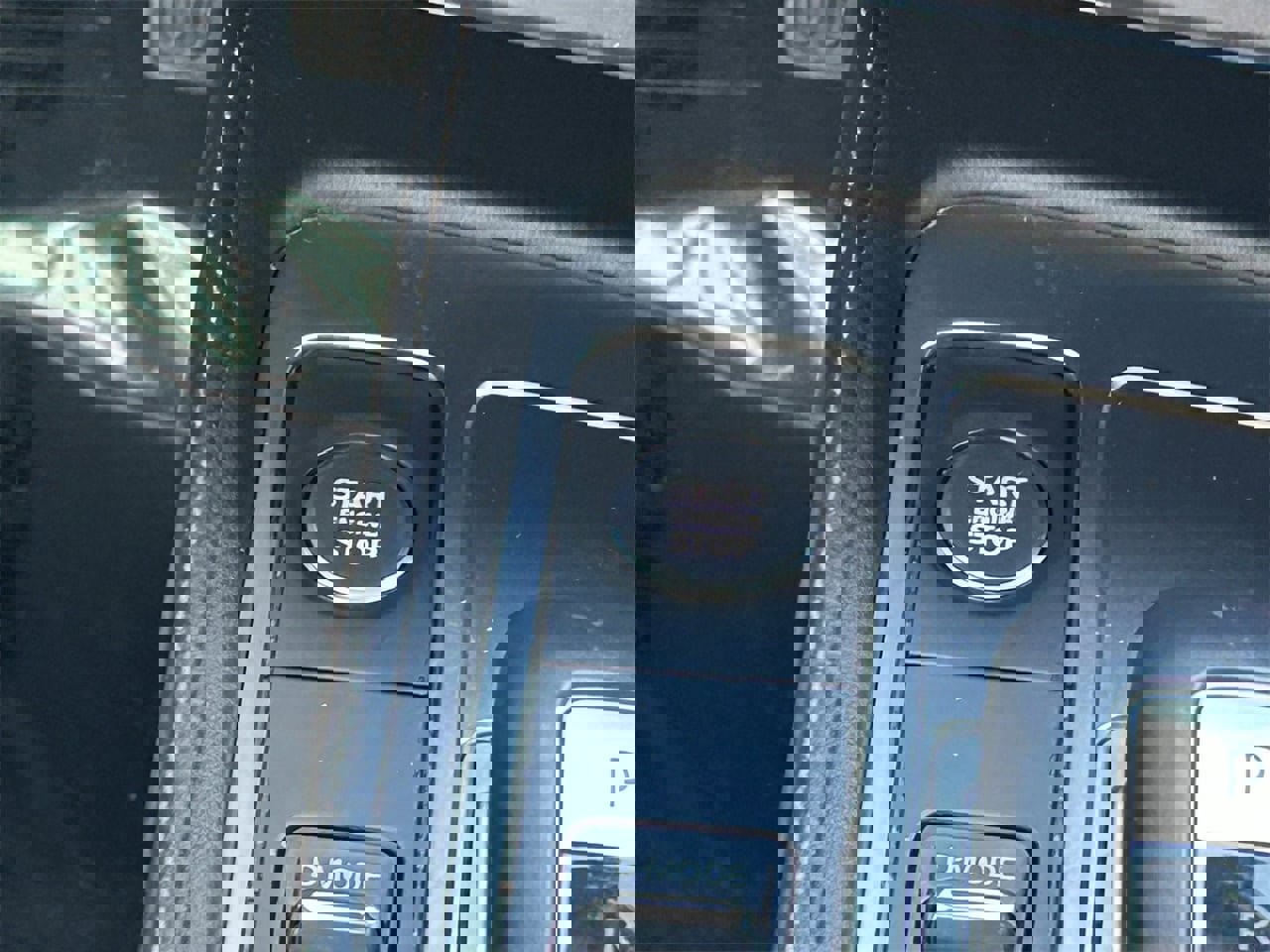 Certified 2023 INFINITI QX60 Luxe w/ Vision Package image 24