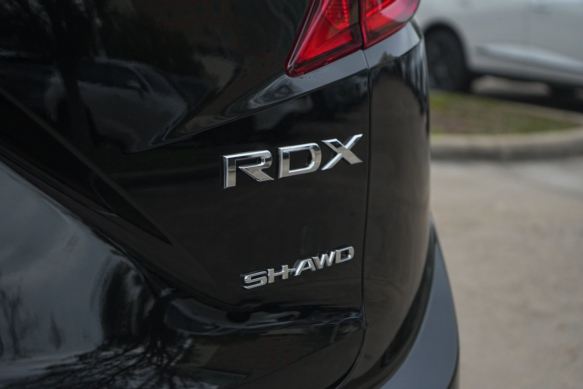 Used 2025 Acura RDX SH-AWD image 8