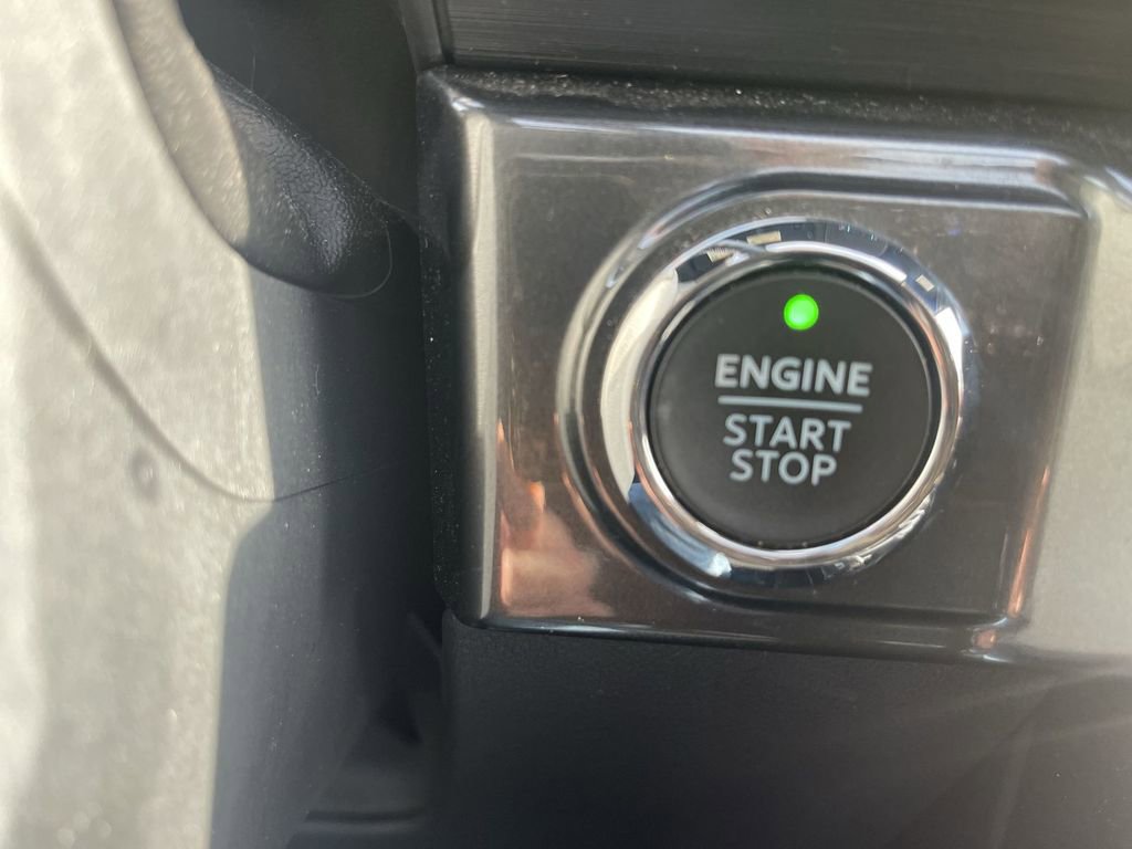 Used 2021 Ford F150 XLT w/ Equipment Group 302A High image 15