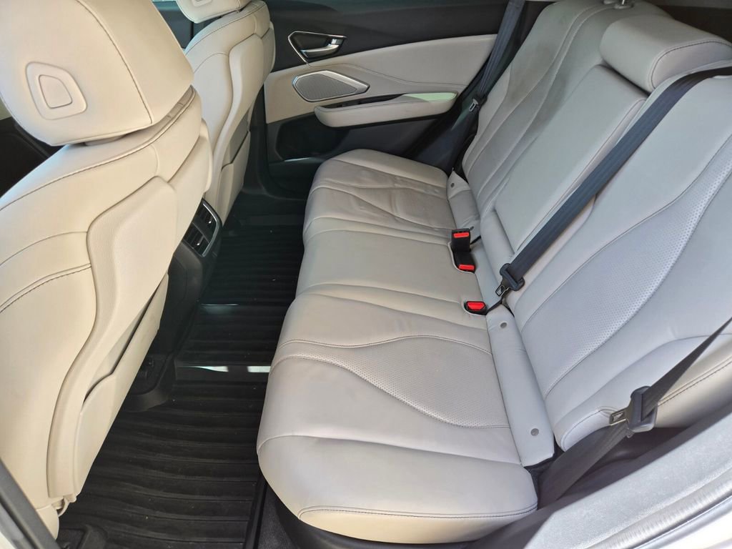 Used 2025 Acura RDX w/ Technology Package AWD/4WD image 8