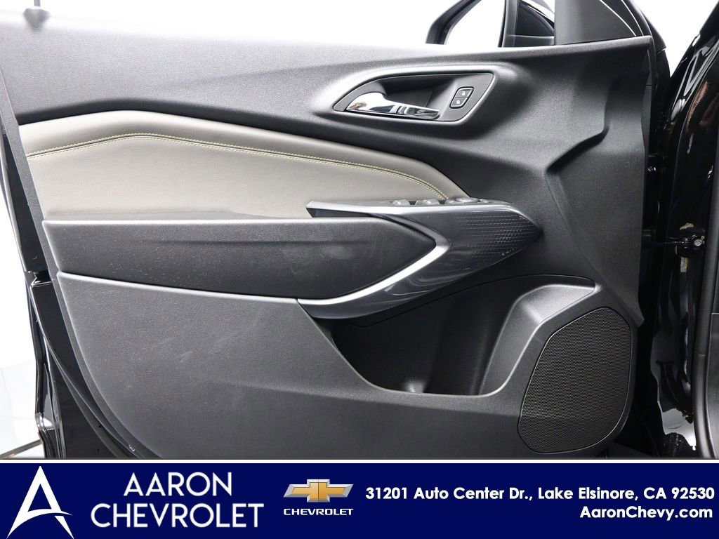 New 2026 Chevrolet Trax ACTIV w/ Driver Confidence Package FWD image 11