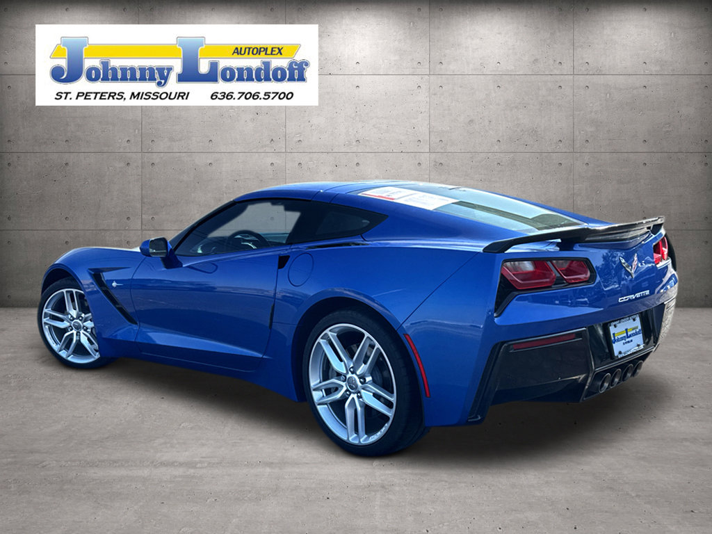 Used 2019 Chevrolet Corvette Stingray Coupe w/ 1LT RWD image 3