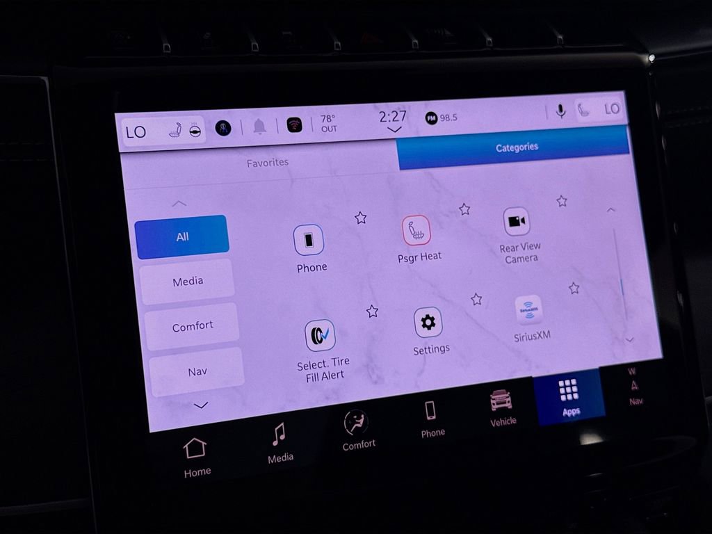 New 2025 Jeep Grand Cherokee Limited w/ Black Appearance Package image 43