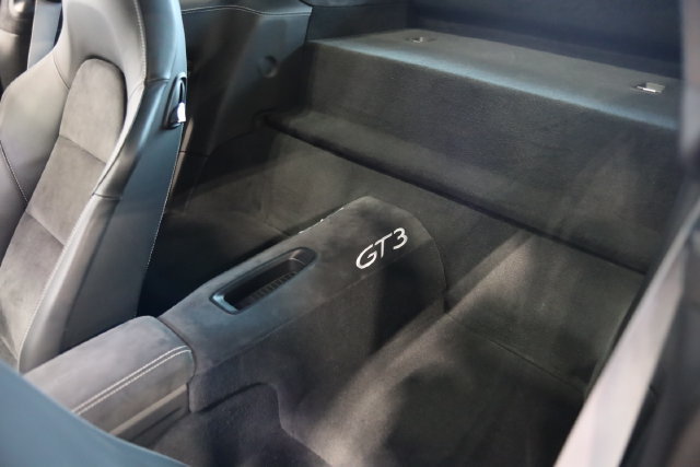 Used 2018 Porsche 911 GT3 RWD image 29