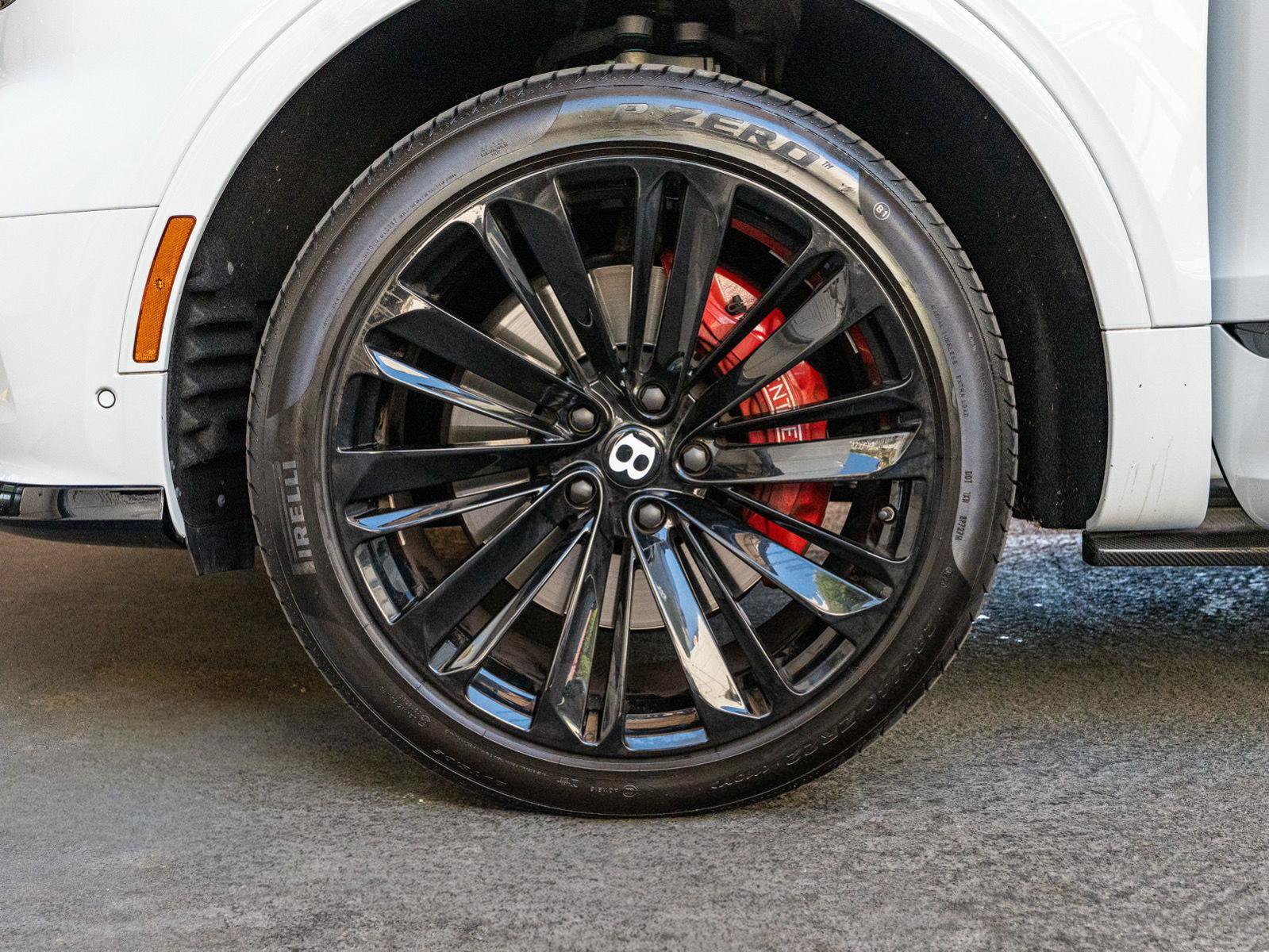 Used 2022 Bentley Bentayga Speed AWD/4WD image 7