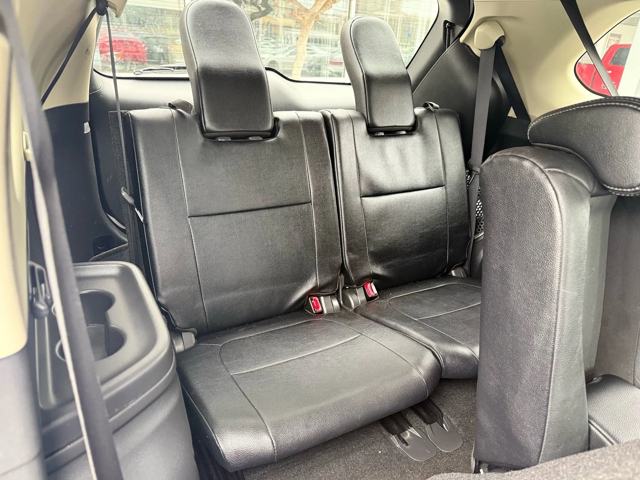 Used 2017 Mitsubishi Outlander GT image 35