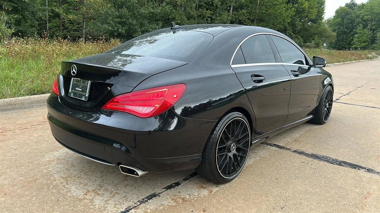 Used 2014 Mercedes-Benz CLA 250 image 6