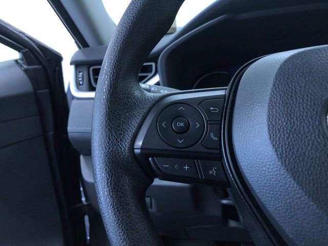 Used 2025 Toyota RAV4 XLE image 26