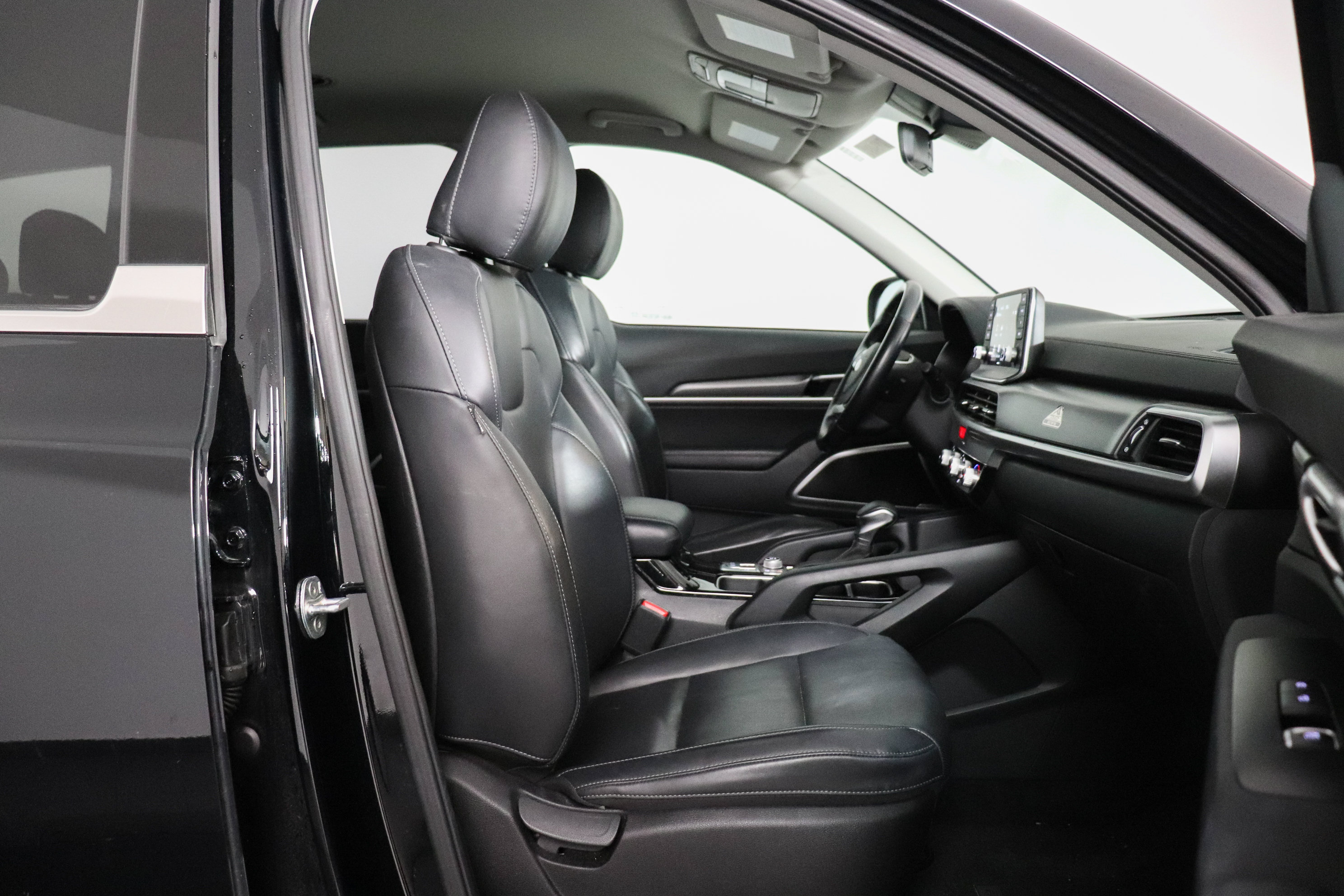 Used 2021 Kia Telluride LX AWD/4WD image 11