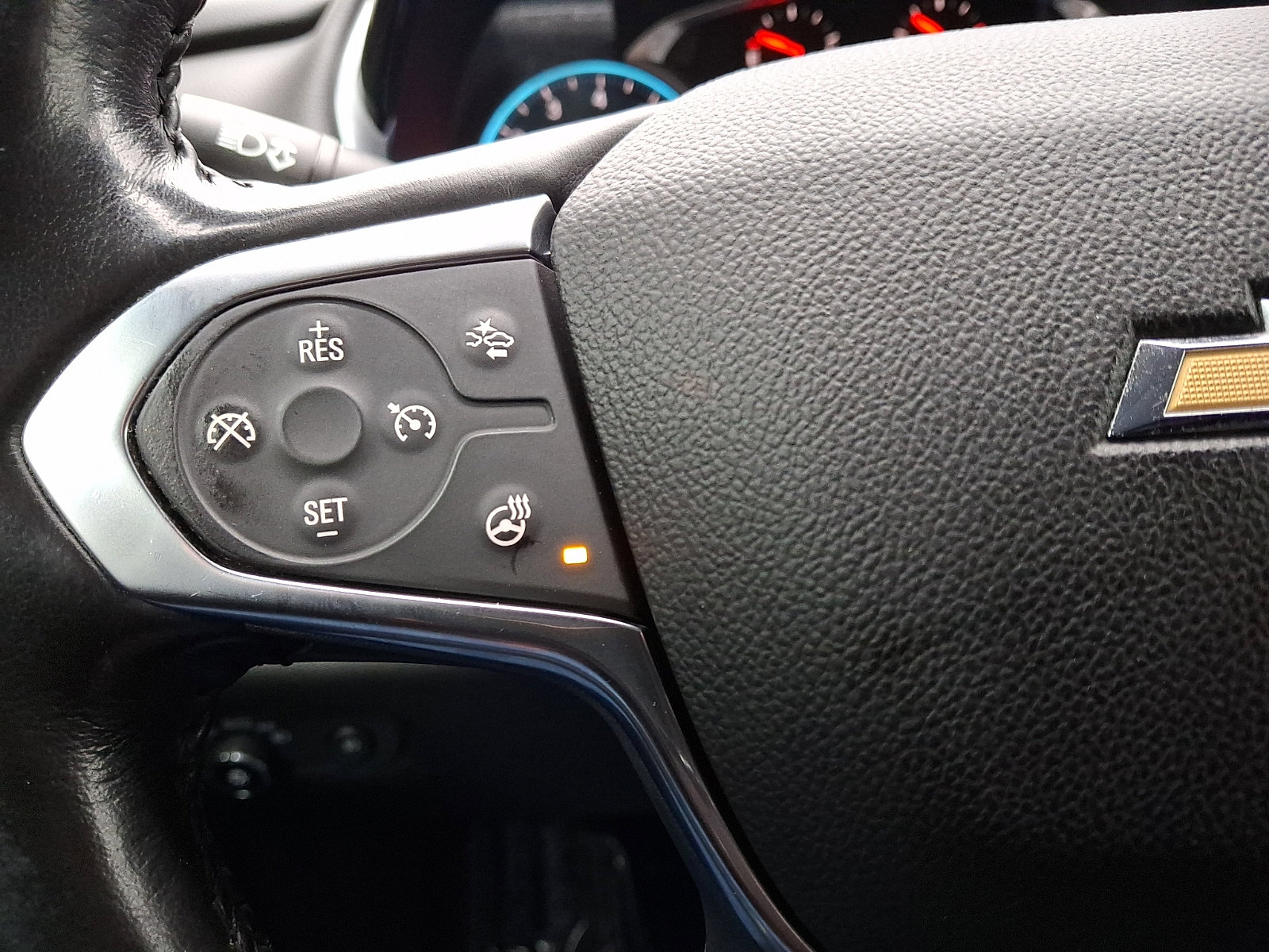 Used 2020 Chevrolet Traverse Premier image 21