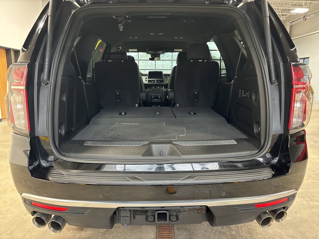 Used 2024 Chevrolet Tahoe High Country image 8