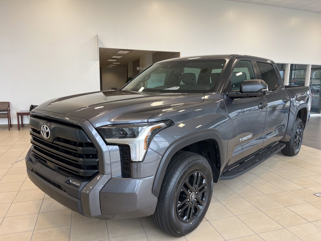 New 2025 Toyota Tundra SR5 image 2