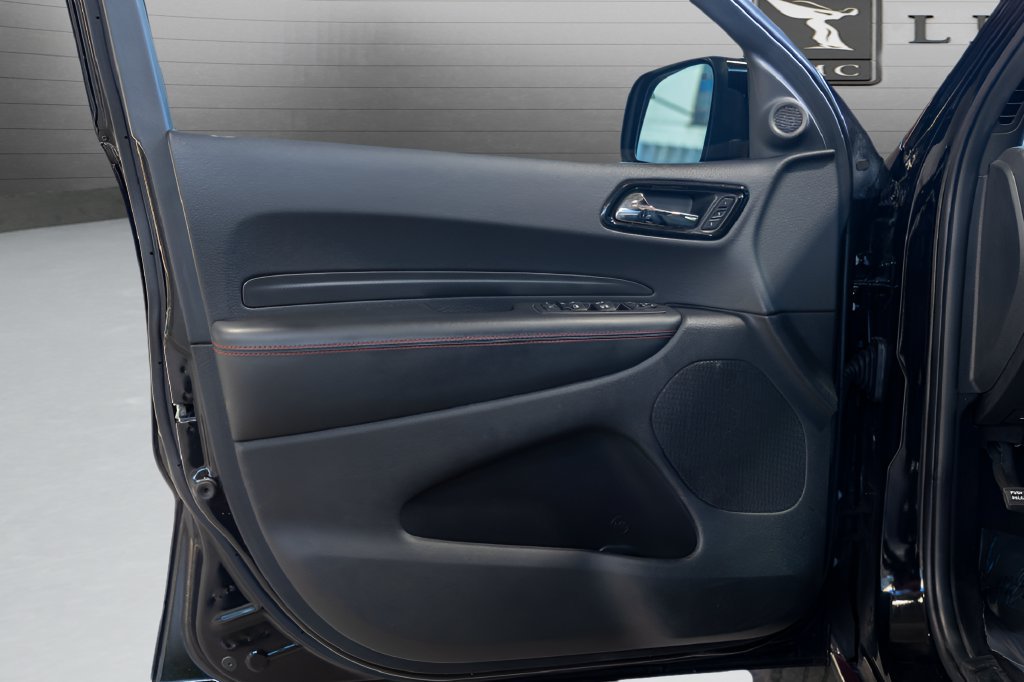 Used 2023 Dodge Durango GT AWD/4WD image 33