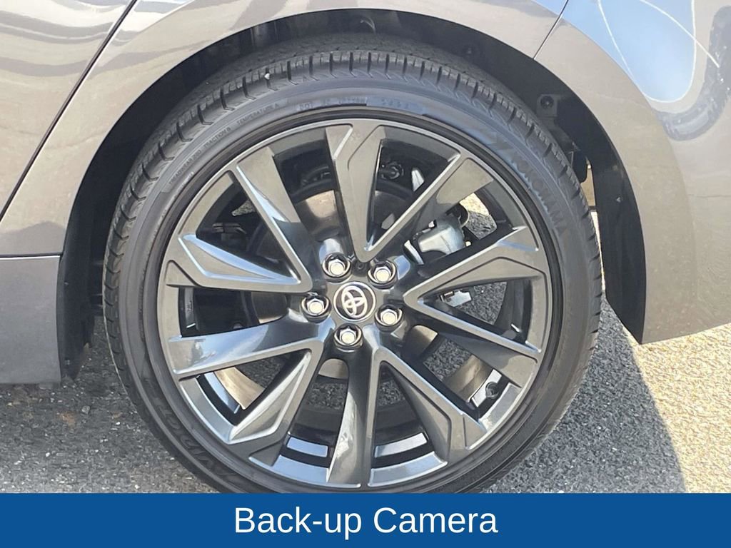 Used 2025 Toyota Corolla XSE image 12