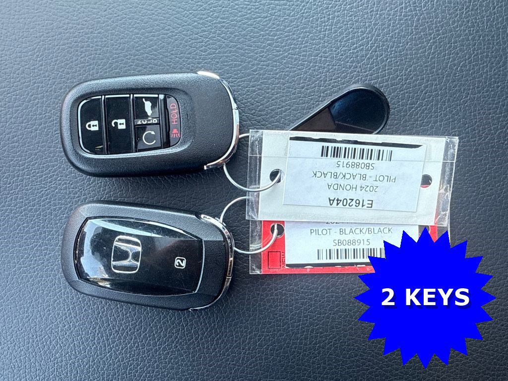 Certified 2025 Honda Pilot Black Edition image 4