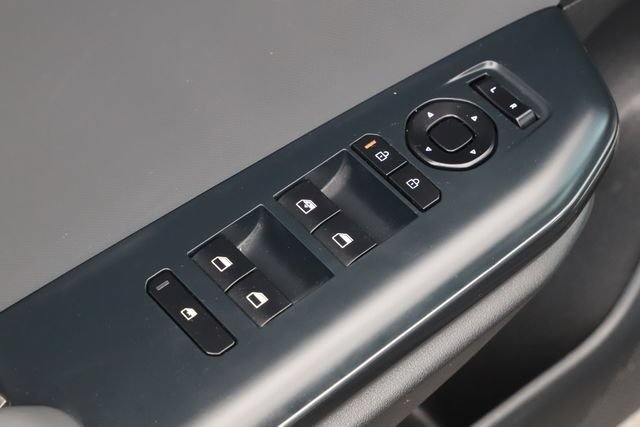 Used 2025 Kia K4 FWD image 17