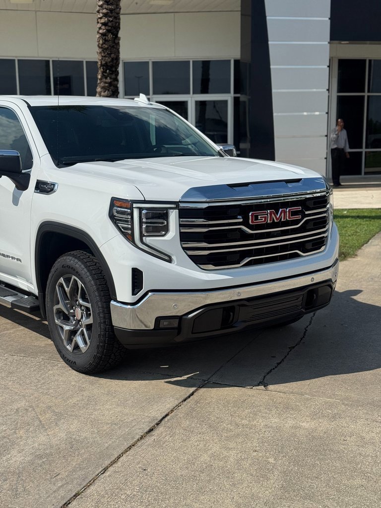 New 2026 GMC Sierra 1500 SLT w/ SLT Premium Plus Package image 2
