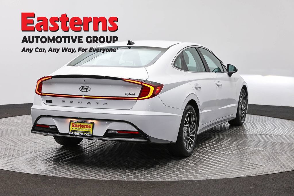 Used 2023 Hyundai Sonata SEL FWD image 4