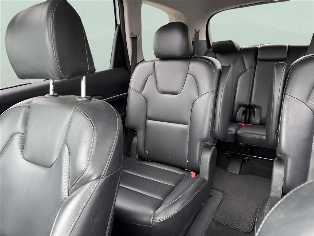 Used 2022 Kia Telluride S image 15