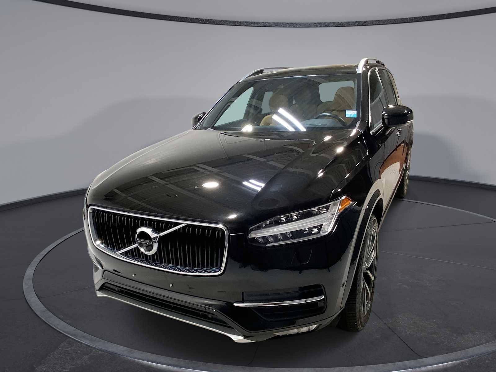 Used 2017 Volvo XC90 T6 Momentum w/ Vision Package