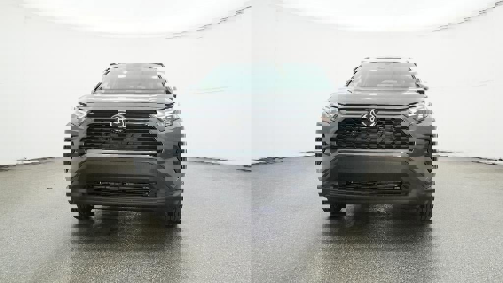 New 2025 Toyota RAV4 XLE image 31