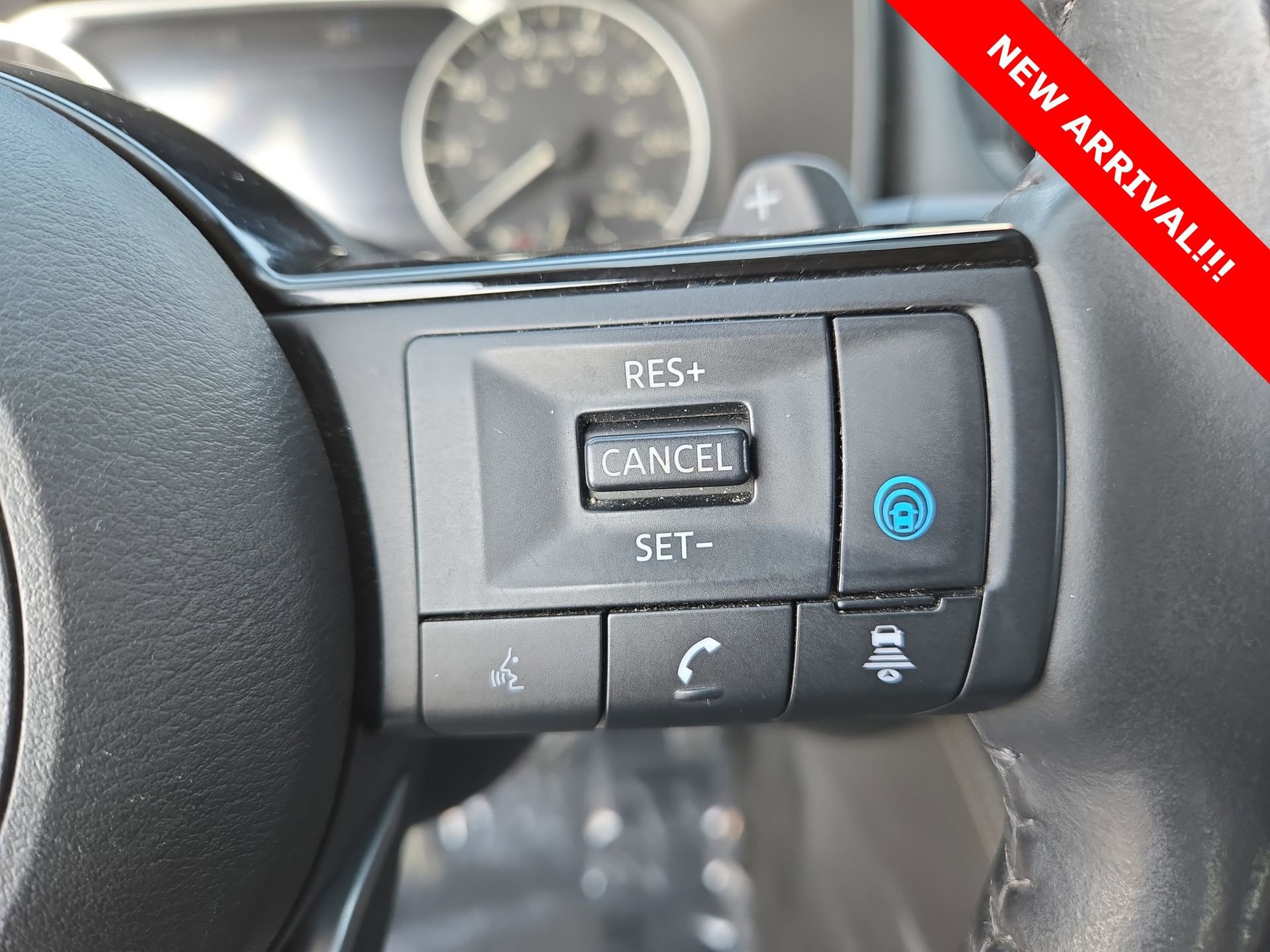 Used 2021 Nissan Rogue SL w/ Premium Package image 20