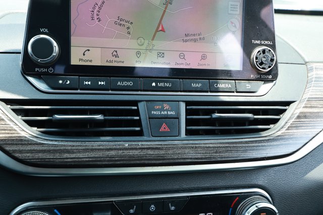 Used 2019 Nissan Altima 2.0 Edition One FWD image 18