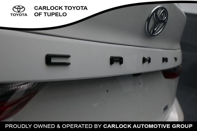 Used 2026 Toyota Camry SE FWD image 12