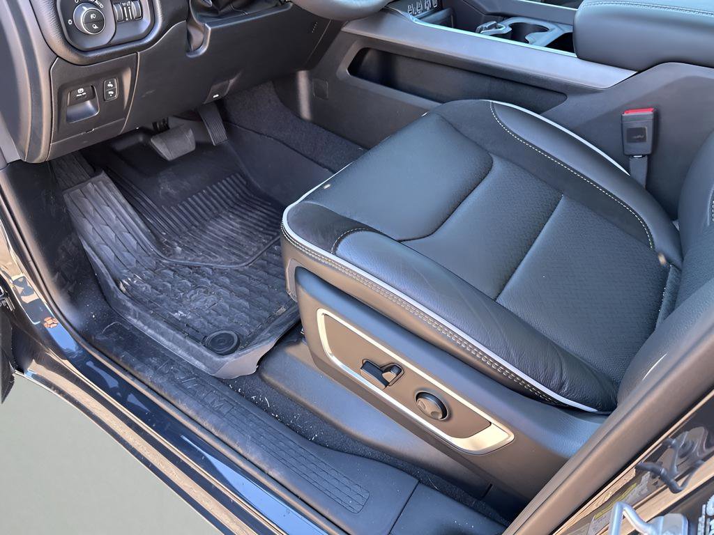 New 2026 RAM 1500 Laramie w/ Night Edition image 27