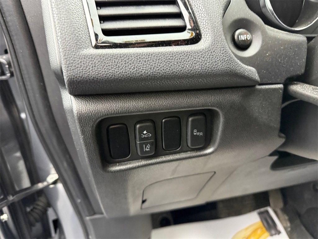 Used 2021 Mitsubishi Outlander Sport SE image 27