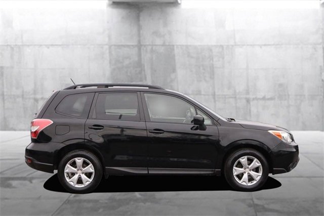 Used 2015 Subaru Forester 2.5i Premium image 5