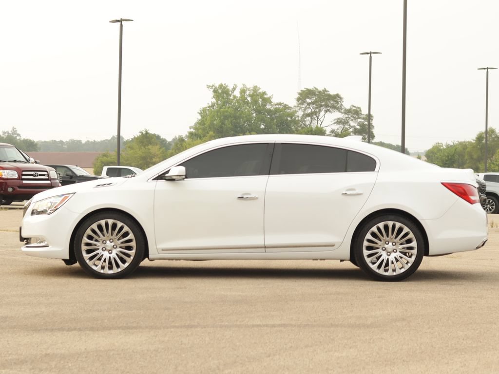 Used 2015 Buick LaCrosse Premium w/ Driver Confidence Package #1 FWD image 4