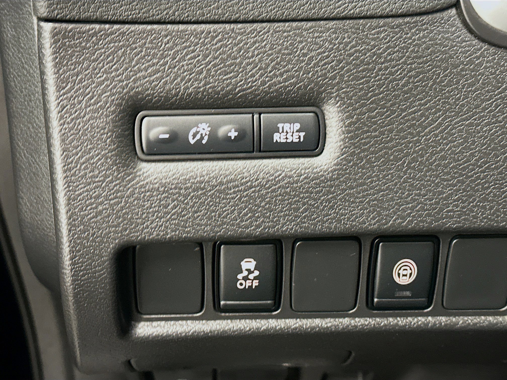 Used 2023 Nissan Murano SV image 17