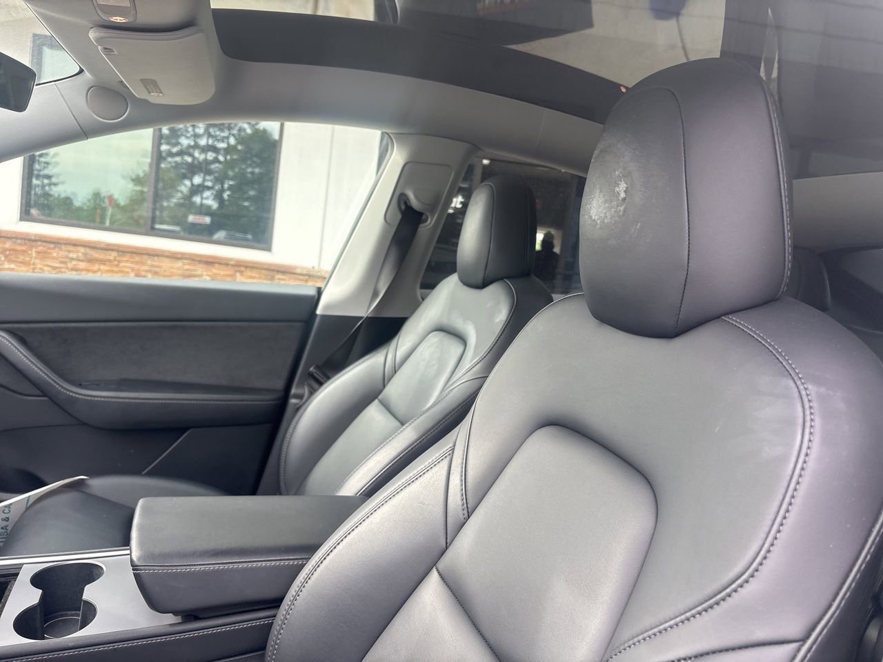 Used 2021 Tesla Model Y Long Range image 2