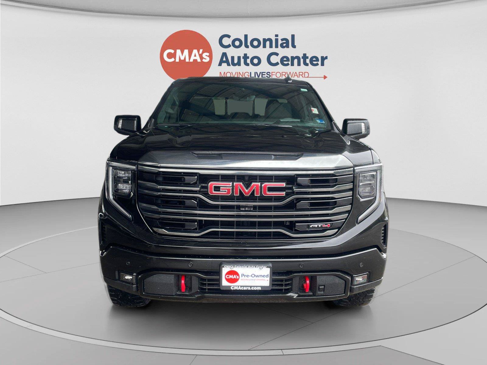 Used 2023 GMC Sierra 1500 AT4 w/ Technology Package AWD/4WD image 8