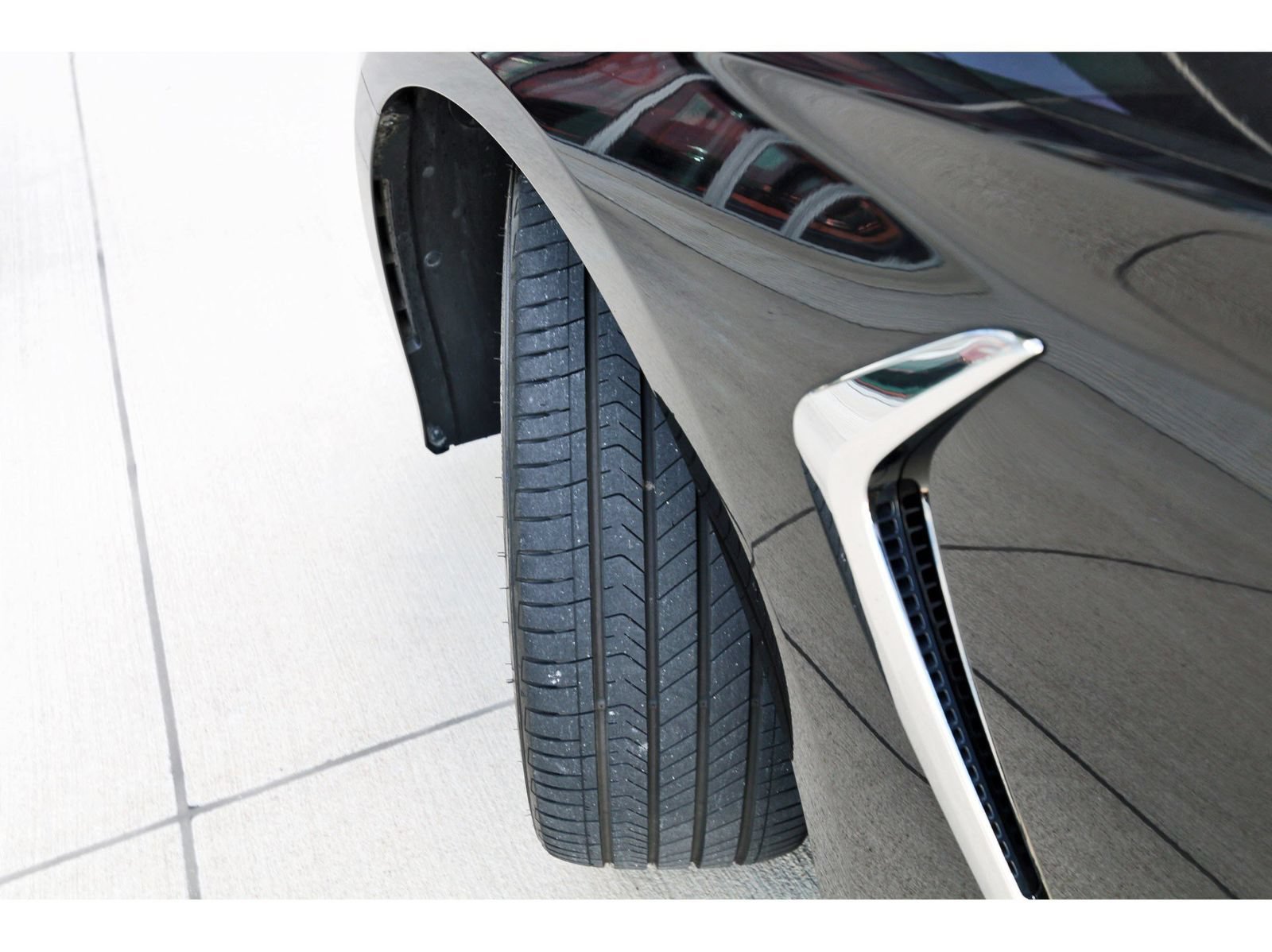 Used 2021 Genesis G70 2.0T RWD image 30