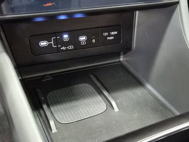 Used 2025 Hyundai Sonata Limited image 35