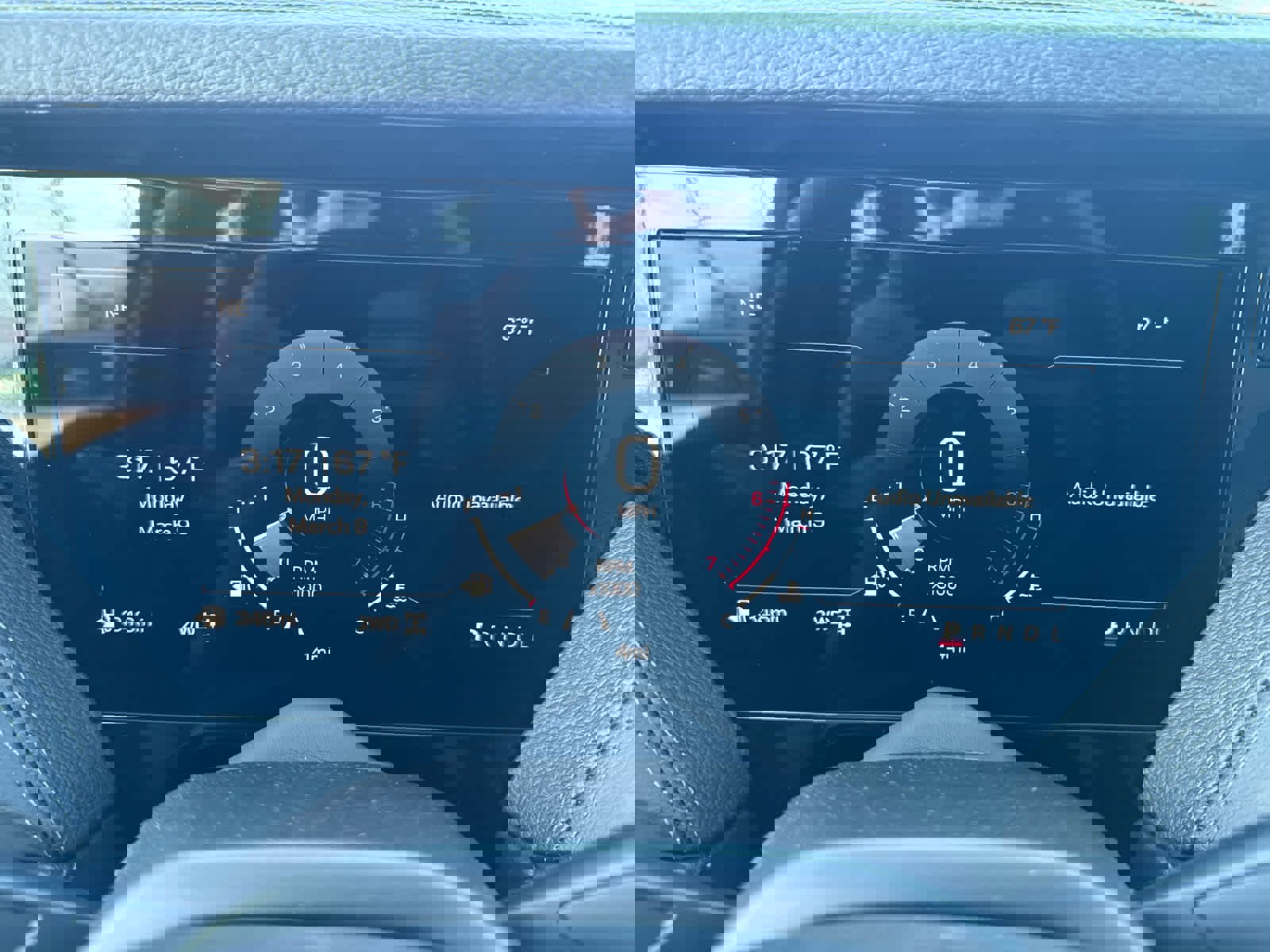 New 2026 GMC Yukon Denali w/ Sun & Power Step Package image 17