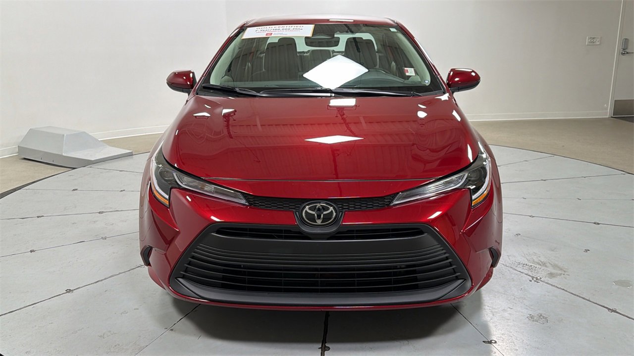Certified 2025 Toyota Corolla LE image 2