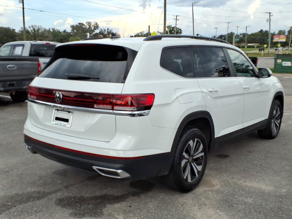 Used 2025 Volkswagen Atlas SE FWD image 7