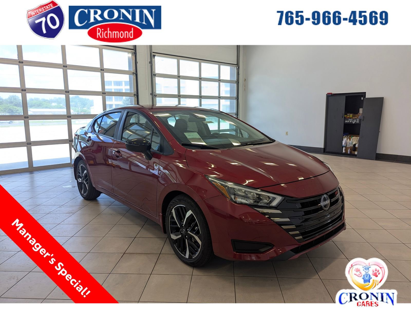 New 2025 Nissan Versa SR w/ Trunk Package