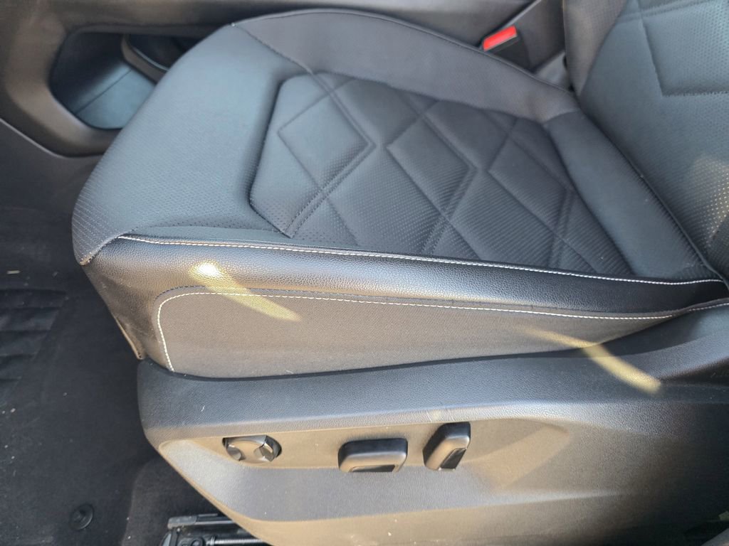 New 2026 Volkswagen Atlas SE image 15