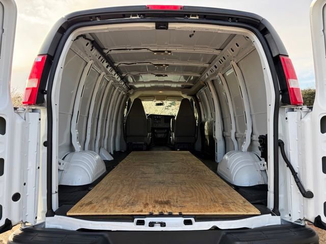 Used 2023 GMC Savana 2500 Work Van w/ Driver Convenience Package image 25