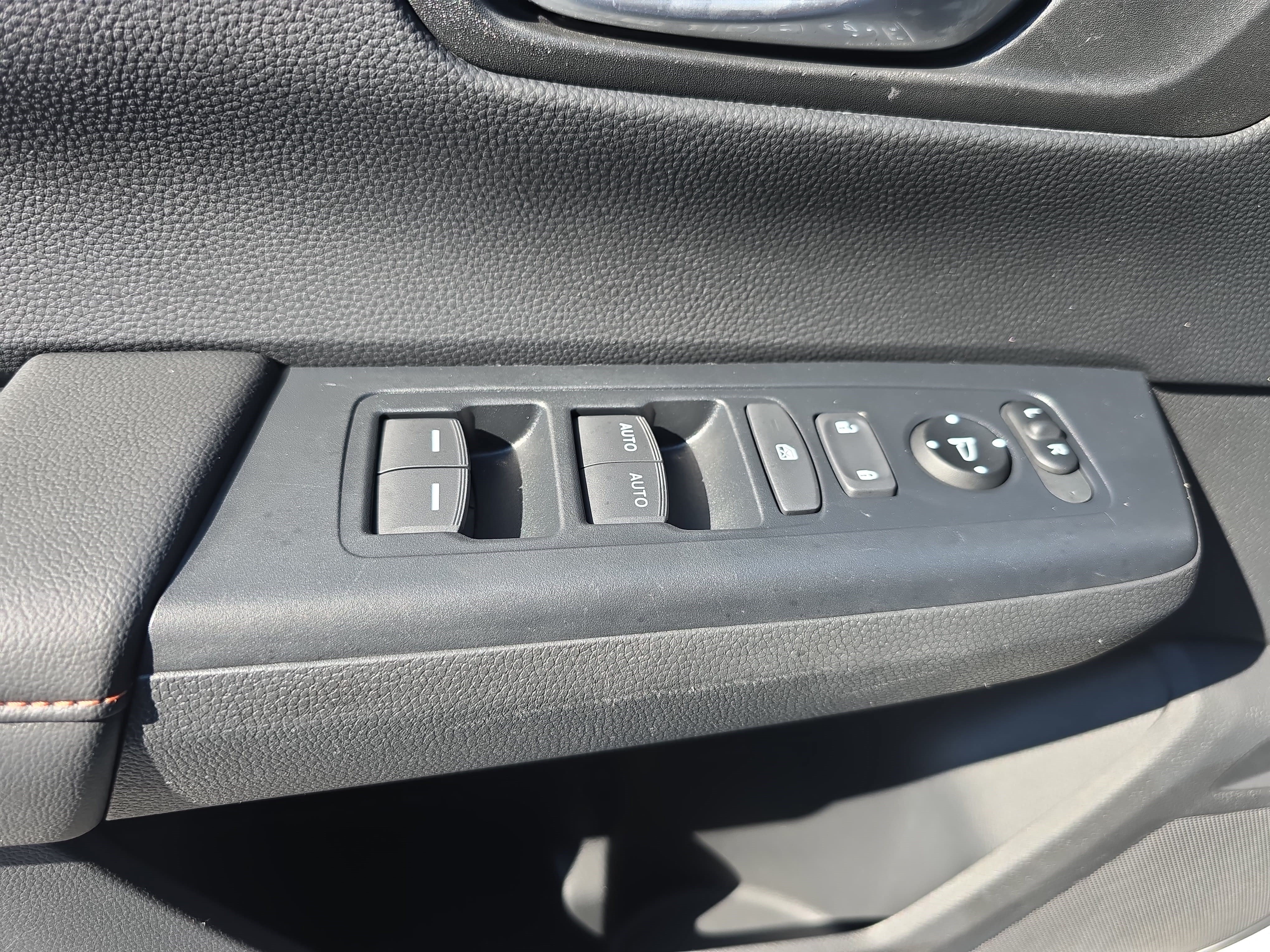 Used 2024 Honda CR-V Sport image 25