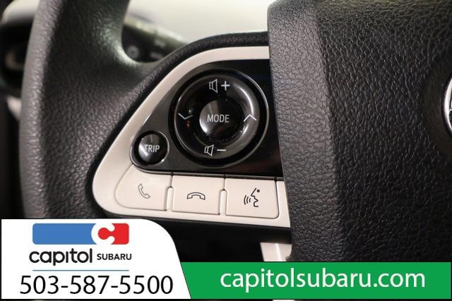 Used 2017 Toyota Prius Two w/ Carpet Mat Package image 16