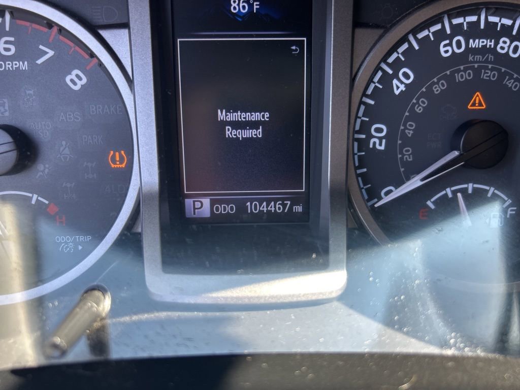 Used 2017 Toyota Tacoma Limited image 15