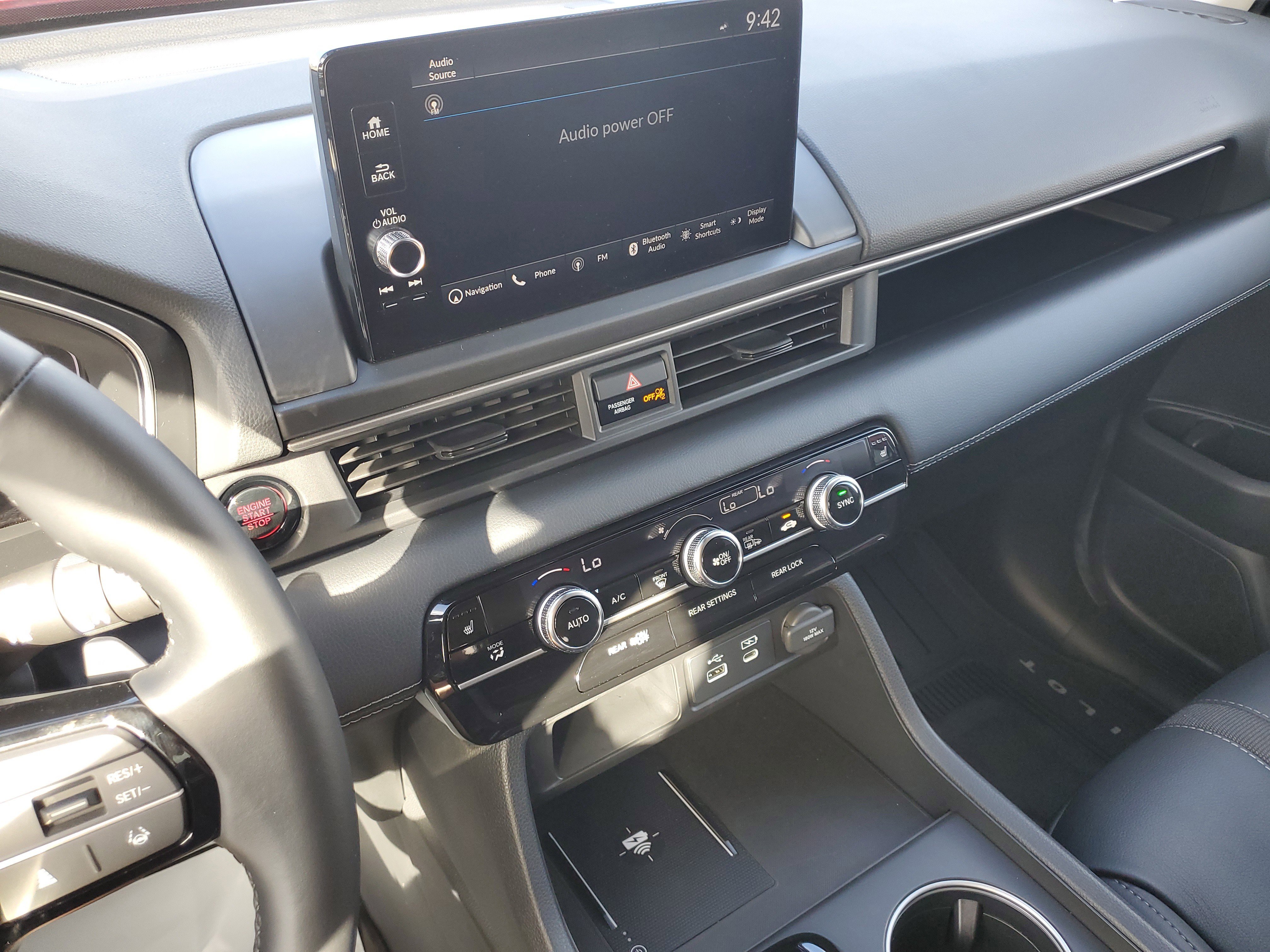 Used 2025 Honda Pilot Touring image 25