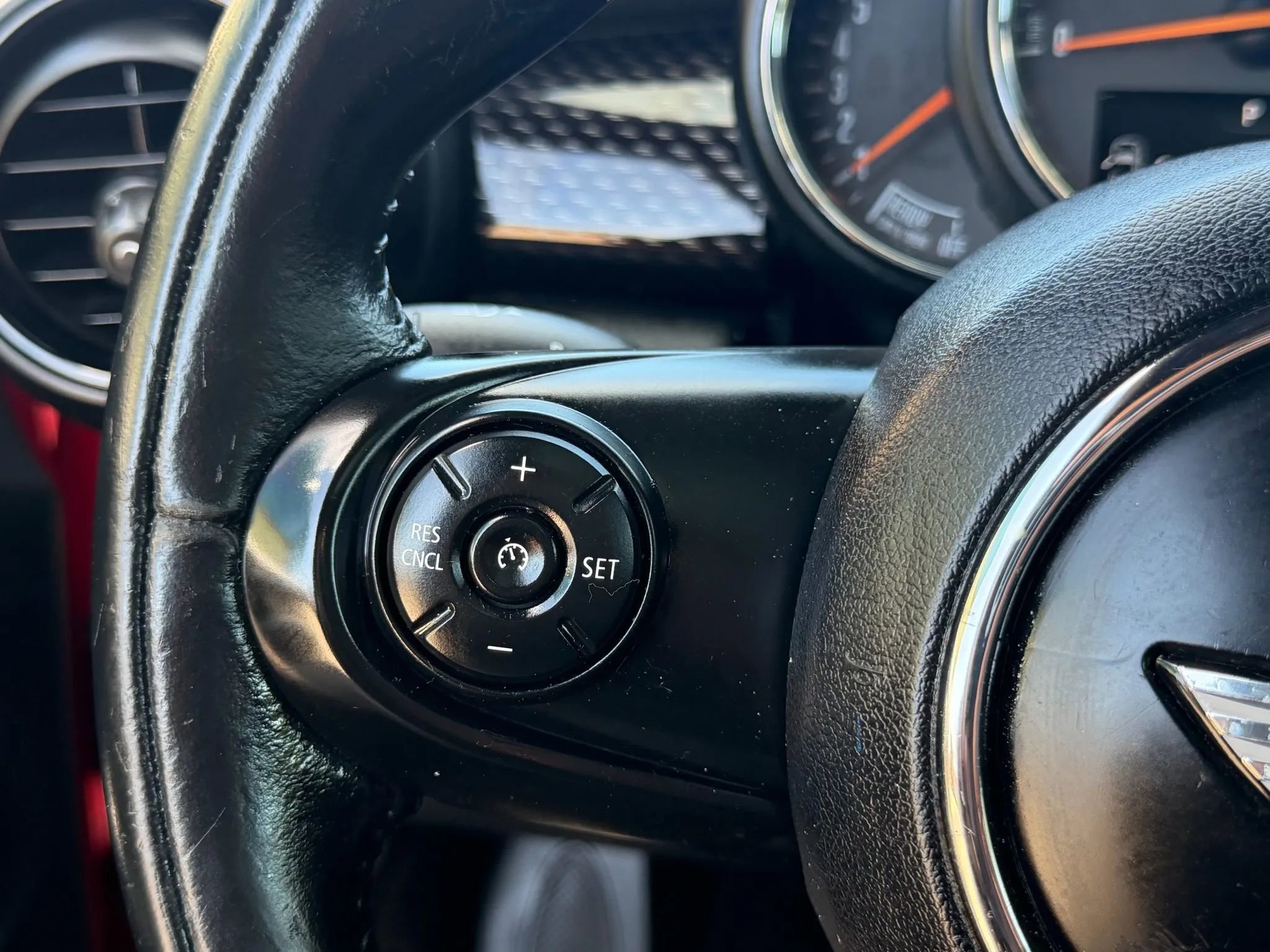 Used 2017 MINI Cooper S image 16